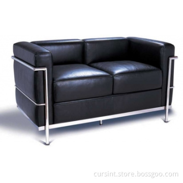 lc2  love seat